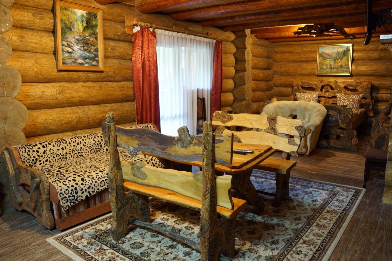 Bilochka Hotel Lisarnya Bagian luar foto